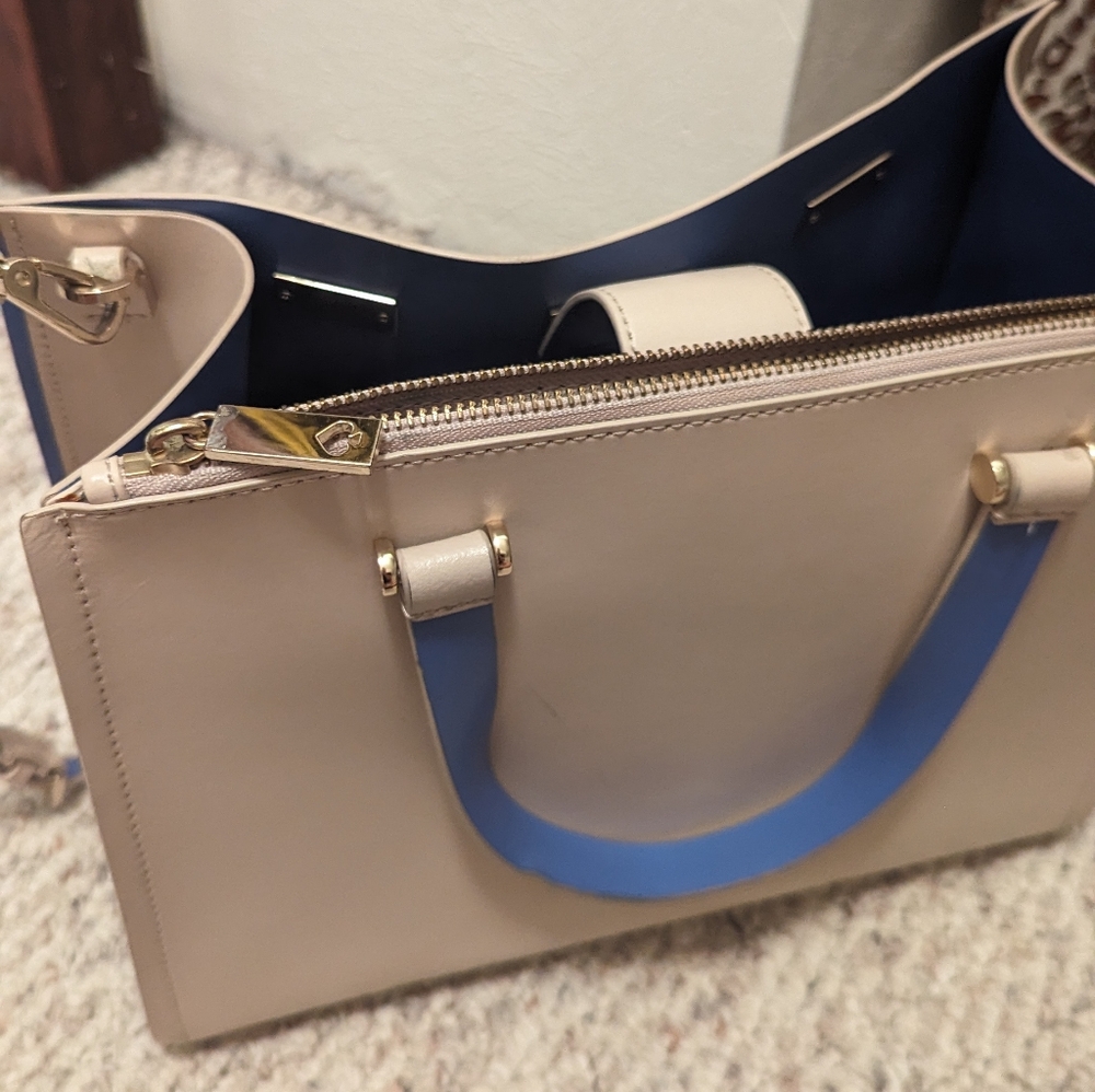 Kate Spade purse - Picture 3 of 3